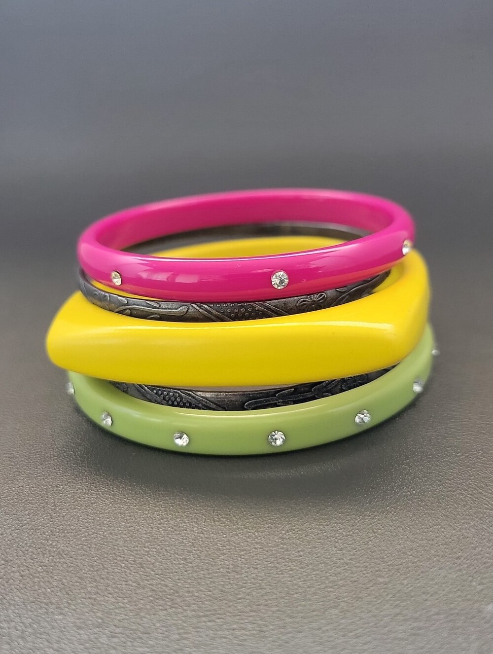 5 Pc Colorful Acrylic & Etched Metal Bangle Bracelet Stack Y2K Boho Retro